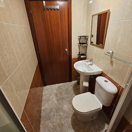 Confort Terrasse 21 M2 Pleins Sud Wifi Proche Port Aventura Centre Et 2 2 Sdb Piscine Apartamento