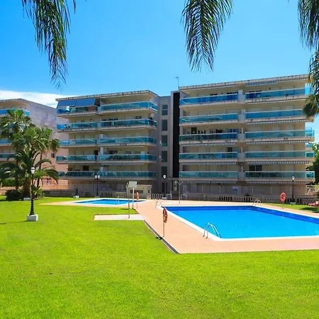 Terrasse Sud: Confort Et Piscine Près De Port Aventura Apartment