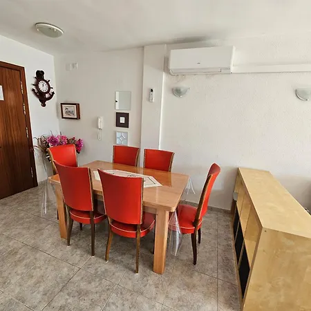 Apartment Terrasse Sud: Confort Et Piscine Près De Port Aventura Salou