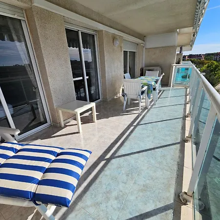 Terrasse Sud: Confort Et Piscine Près De Port Aventura * Salou