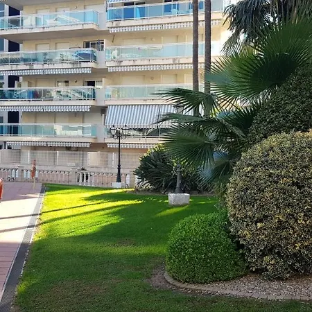 아파트 Confort Terrasse 21 M2 Pleins Sud Wifi Proche Port Aventura Centre Et 2 2 Sdb Piscine *
