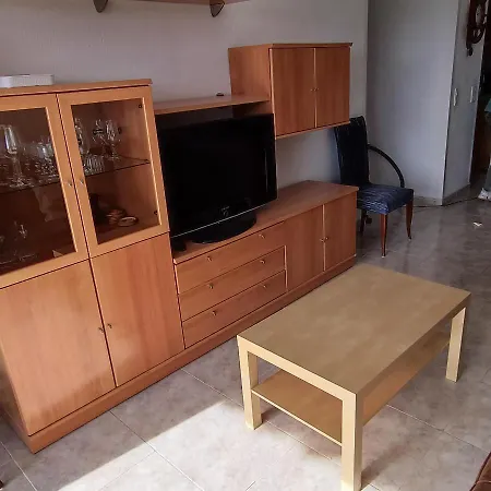 아파트 Confort Terrasse 21 M2 Pleins Sud Wifi Proche Port Aventura Centre Et 2 2 Sdb Piscine